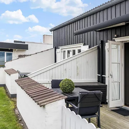 度假居 Gorgeous In With Sauna Vestervig